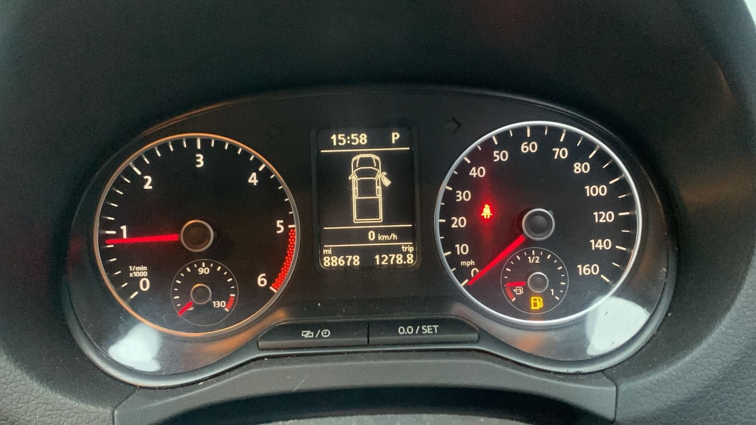 Used Volkswagen Amarok 2014 for sale - 77721385: Photo 46