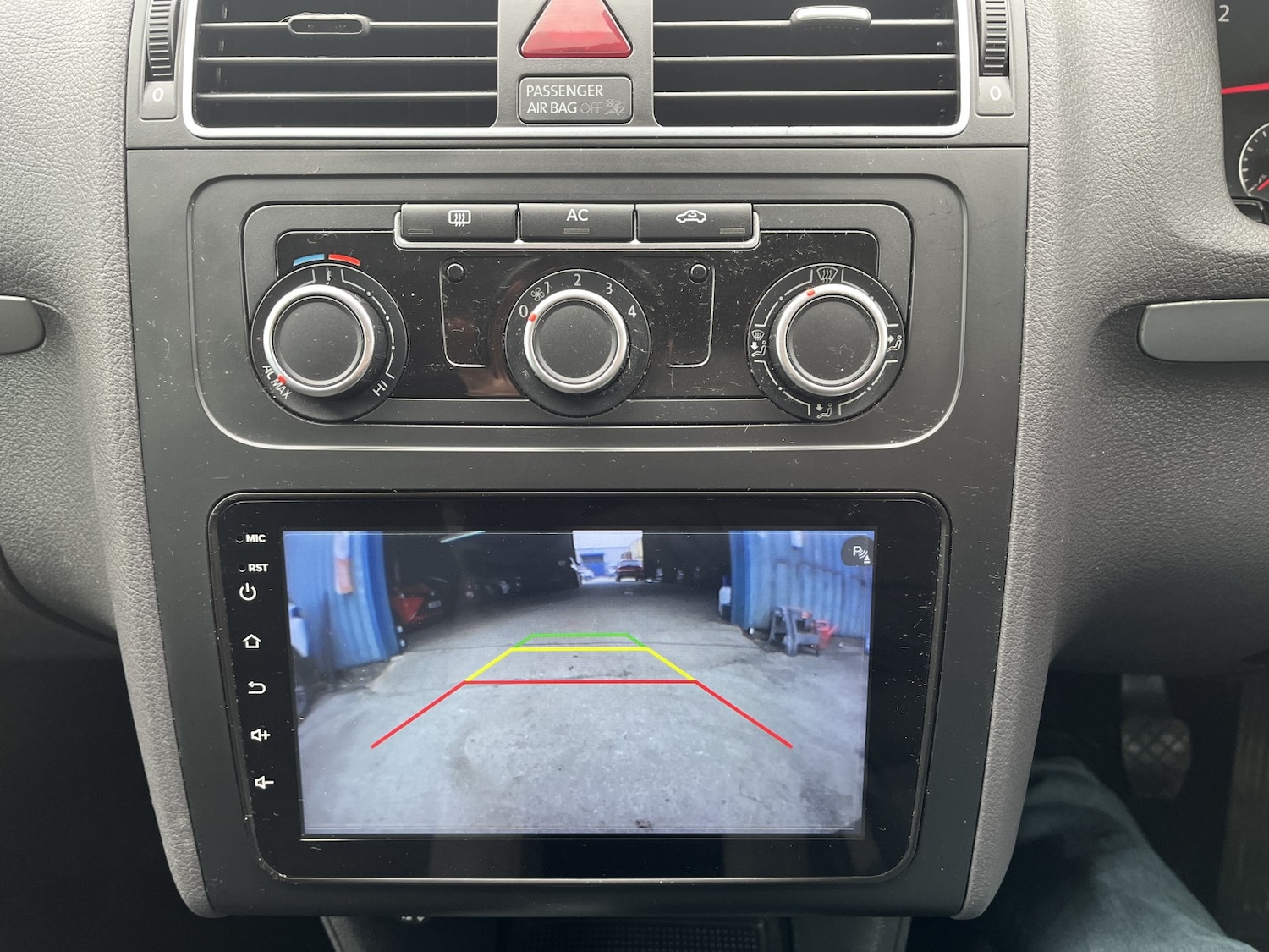 Used Volkswagen Touran 2012 for sale - 77807194: Photo 16