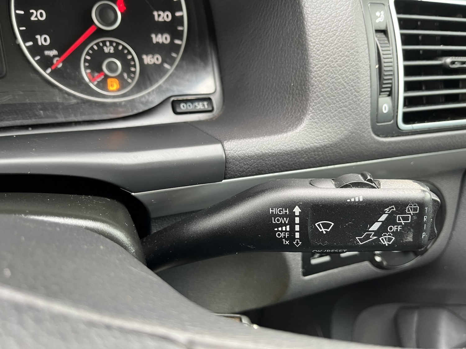 Used Volkswagen Touran 2012 for sale - 77807194: Photo 19