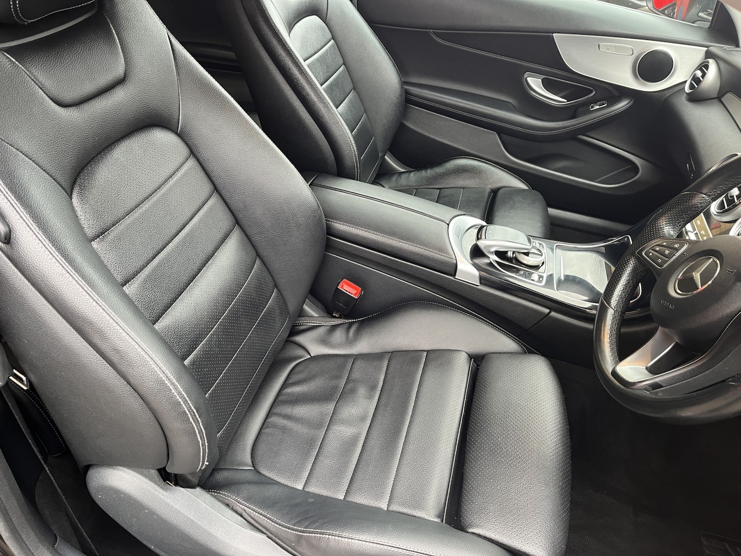 Used Mercedes-Benz C Class 2016 for sale - 77721309: Photo 3