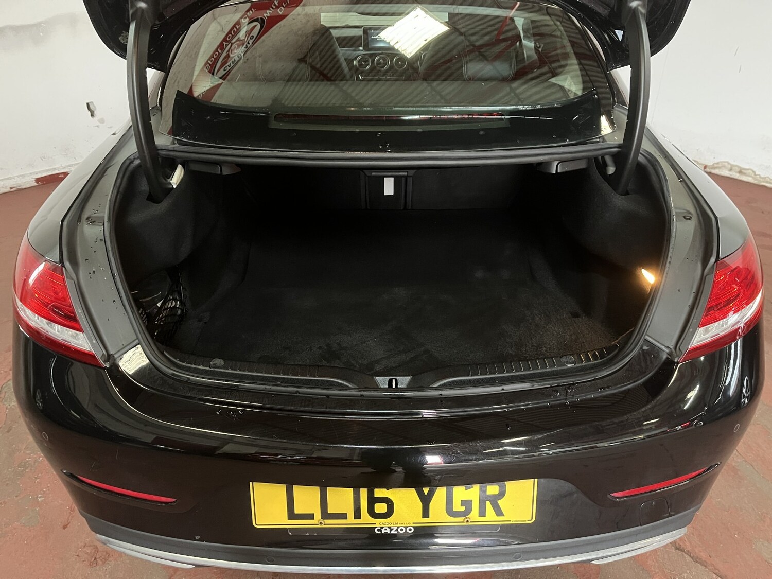 Used Mercedes-Benz C Class 2016 for sale - 77721309: Photo 9