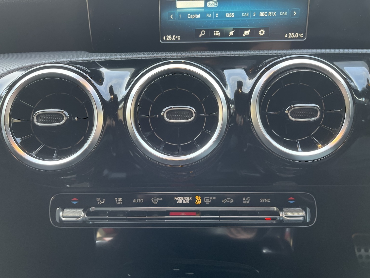 Used Mercedes-Benz A-Class 2018 for sale - 77822379: Photo 24