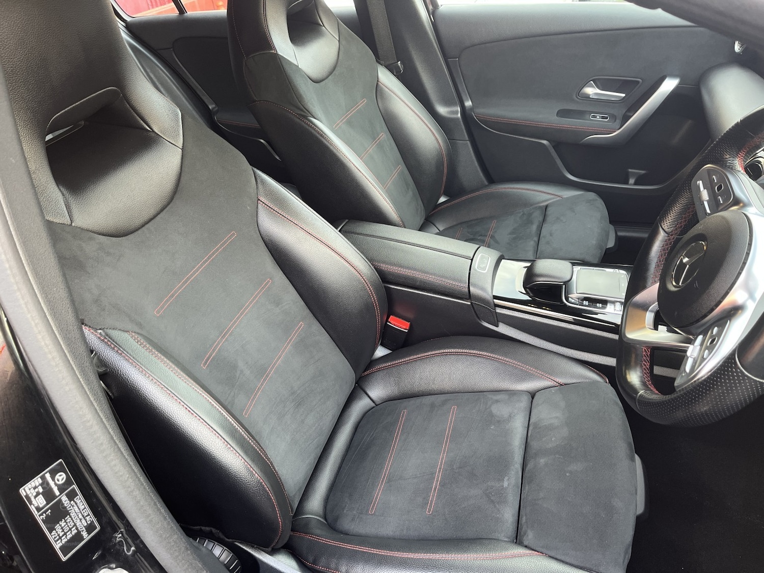 Used Mercedes-Benz A-Class 2018 for sale - 77822379: Photo 3