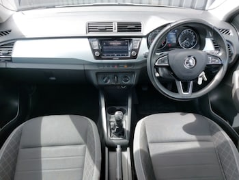 Used Skoda Fabia 2019 for sale - 75530741: Photo