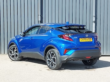 Used Toyota C-HR 2020 for sale - 79347921: Photo