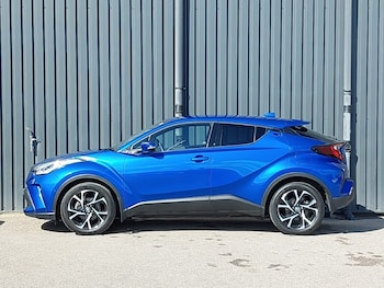 Used Toyota C-HR 2020 for sale - 79347921: Photo