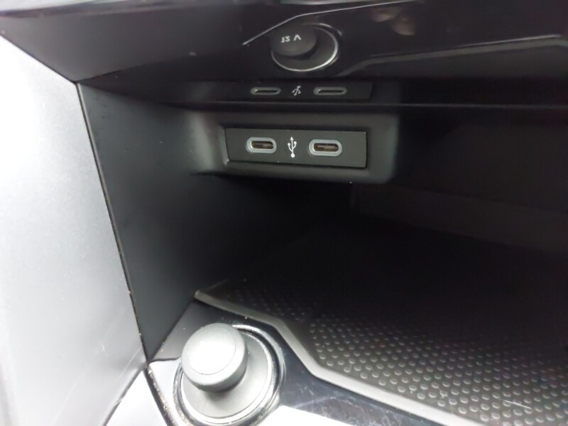 Used Volkswagen T-Roc 2023 for sale - 76230018: Photo 17