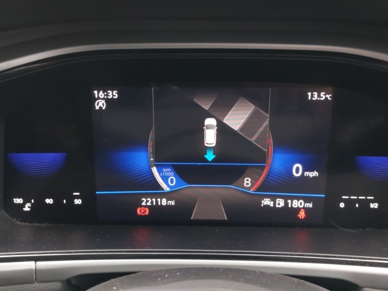 Used Volkswagen T-Roc 2023 for sale - 76230018: Photo 18