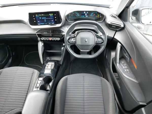 Used Peugeot 2008 2022 for sale - 76309098: Photo 7
