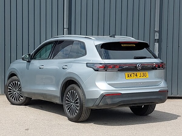 Used Volkswagen Tiguan 2024 for sale - 75245541: Photo 3