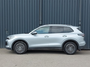 Used Volkswagen Tiguan 2024 for sale - 75245541: Photo