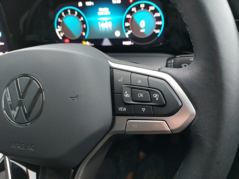 Used Volkswagen Golf 2024 for sale - 77721898: Photo 14