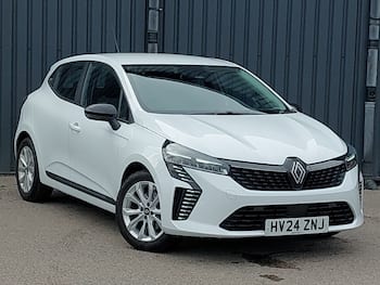 Used Renault Clio 2024 for sale - 79857875: Photo