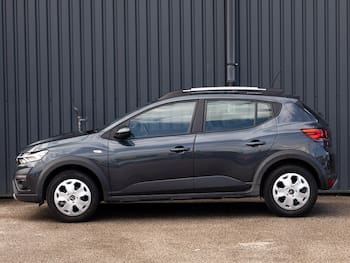 Used Dacia Sandero Stepway 2021 for sale - 79650888: Photo