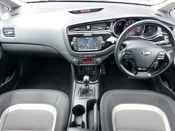 Used Kia Ceed 2017 for sale - 78467258: Photo