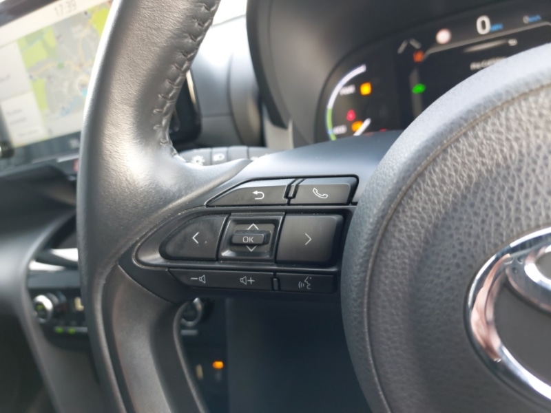 Used Toyota Yaris Cross 2022 for sale - 77939177: Photo 14