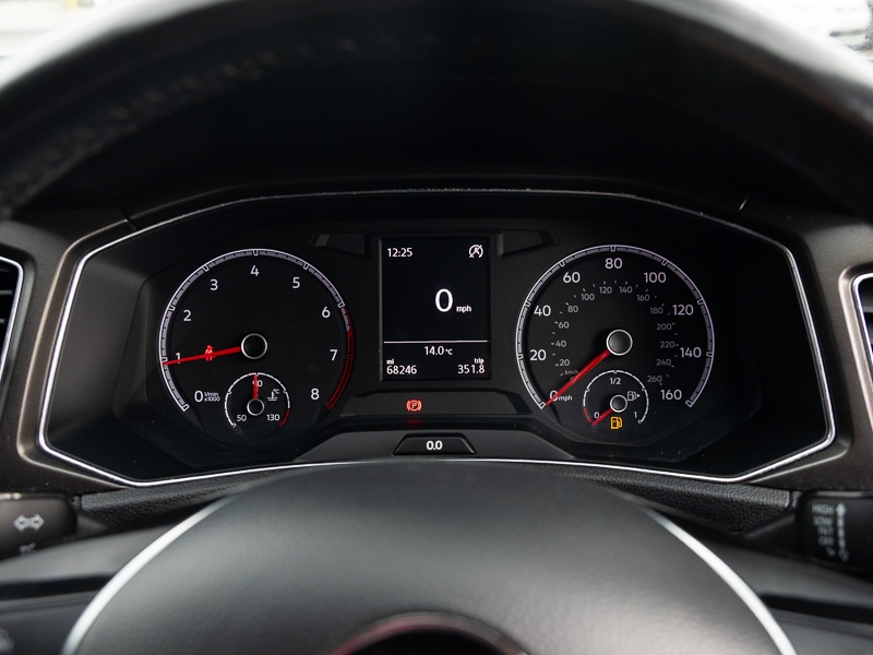 Used Volkswagen T-Roc 2018 for sale - 76431642: Photo 18