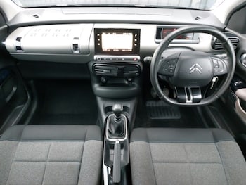 Used Citroen C4 Cactus 2019 for sale - 78723675: Photo
