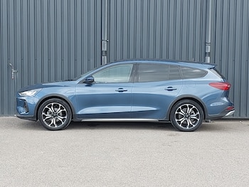 Used Ford Focus 2023 for sale - 78790977: Photo