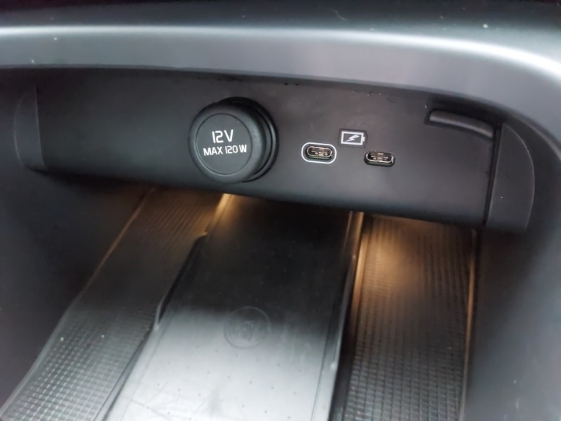 Used Volvo XC40 2024 for sale - 77114816: Photo 15