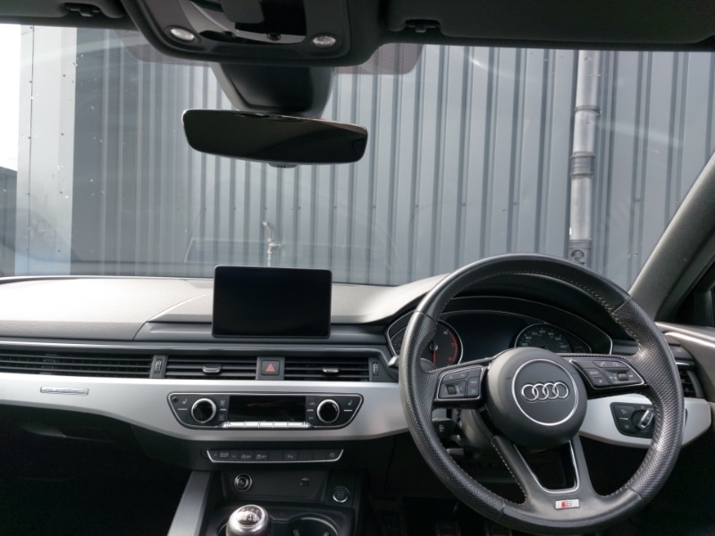 Used Audi A4 2019 for sale - 77530973: Photo 2