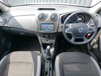 Used Dacia Sandero Stepway 2020 for sale - 74995533: Photo