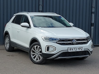 Used Volkswagen T-Roc 2023 for sale - 78490221: Photo