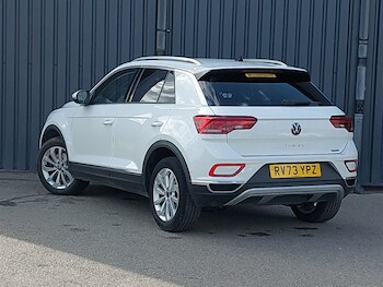 Used Volkswagen T-Roc 2023 for sale - 78490221: Photo