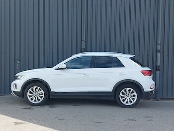 Used Volkswagen T-Roc 2023 for sale - 78490221: Photo