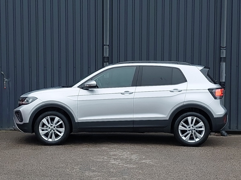 Used Volkswagen T-Cross 2024 for sale - 77142118: Photo 4