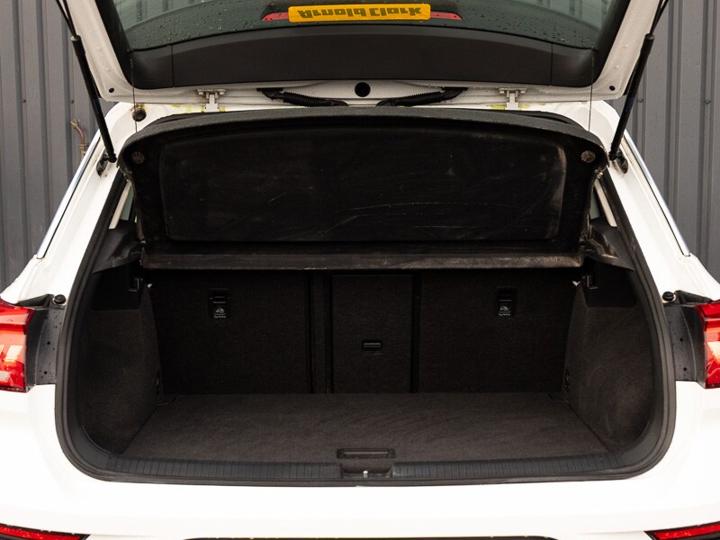 Used Volkswagen T-Roc 2019 for sale - 77907988: Photo 19