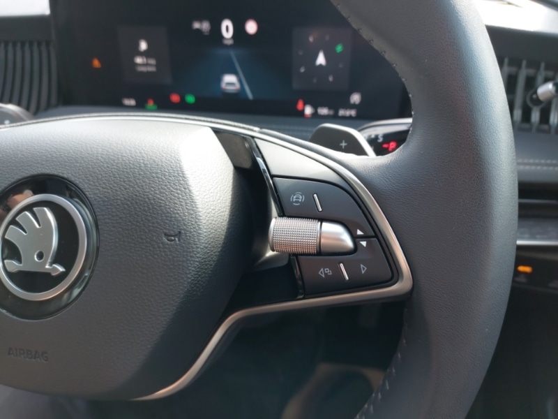 Used Skoda Superb 2024 for sale - 76932501: Photo 14