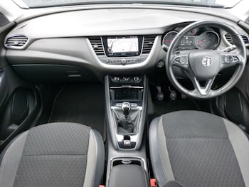 Used Vauxhall Grandland X 2018 for sale - 78253416: Photo