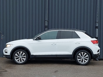 Used Volkswagen T-Roc 2018 for sale - 78259463: Photo