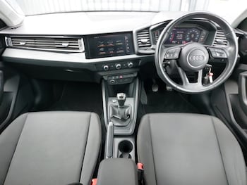 Used Audi A1 2019 for sale - 76130180: Photo 2