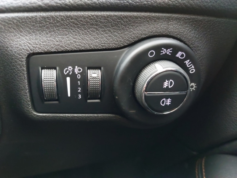 Used Jeep Compass 2018 for sale - 76834226: Photo 13