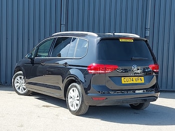 Used Volkswagen Touran 2024 for sale - 75184673: Photo