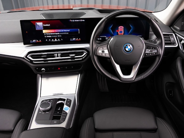 Used BMW i4 2024 for sale - 76275661: Photo 7