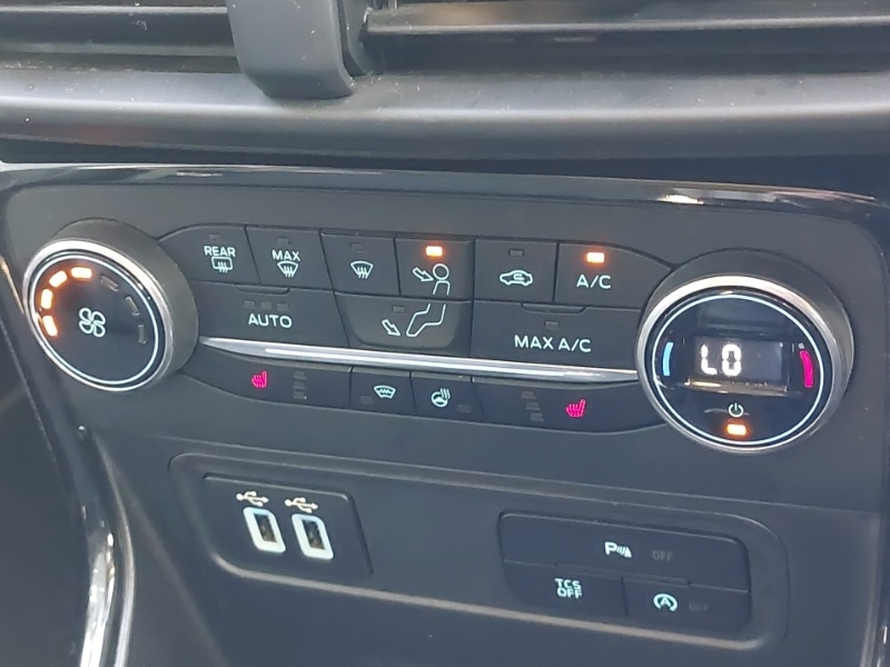 Used Ford Ecosport 2018 for sale - 77750928: Photo 17