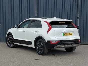 Used Kia Niro 2023 for sale - 79561665: Photo