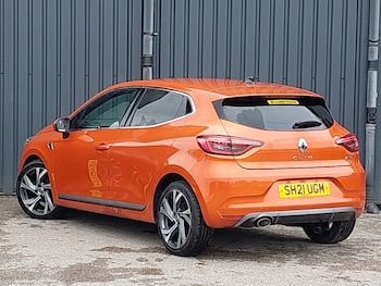 Used Renault Clio 2021 for sale - 78253436: Photo