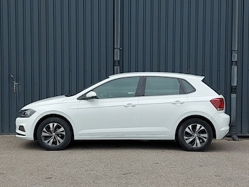 Used Volkswagen Polo 2019 for sale - 79195366: Photo