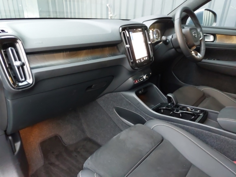 Used Volvo XC40 2022 for sale - 76860659: Photo 5