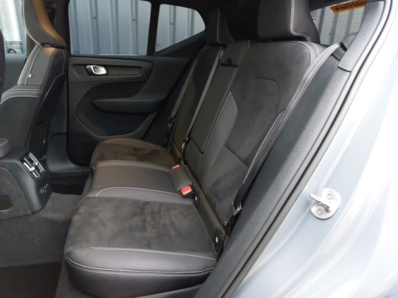 Used Volvo XC40 2022 for sale - 76860659: Photo 6