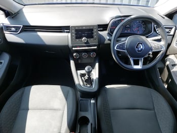 Used Renault Clio 2020 for sale - 79231908: Photo