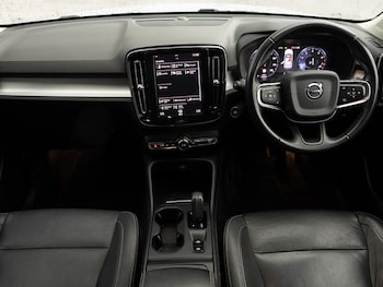 Used Volvo XC40 2020 for sale - 76964002: Photo