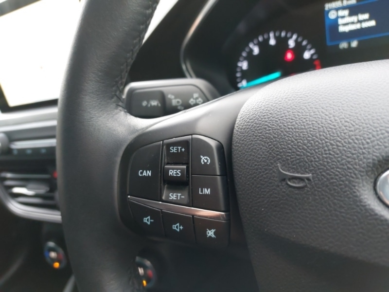 Used Ford Focus 2020 for sale - 77150182: Photo 15