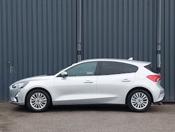 Used Ford Focus 2020 for sale - 77150182: Photo