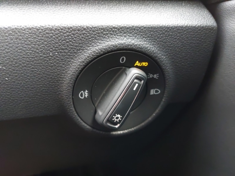 Used Volkswagen T-Roc 2023 for sale - 77311747: Photo 13