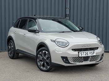 Used Fiat 600 2026 for sale - 79310933: Photo